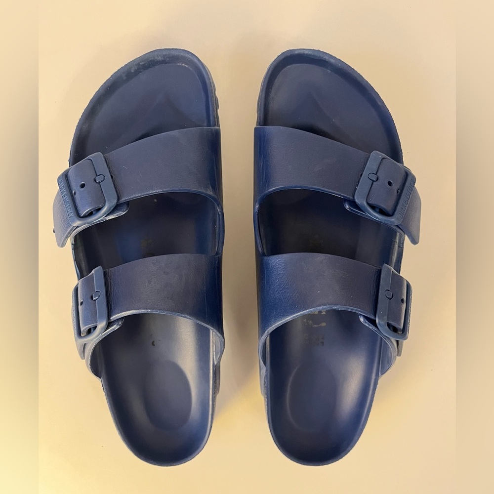 Birkenstock Arizona Essentials EVA Sandals size 39, Medium/Narrow Width, Navy